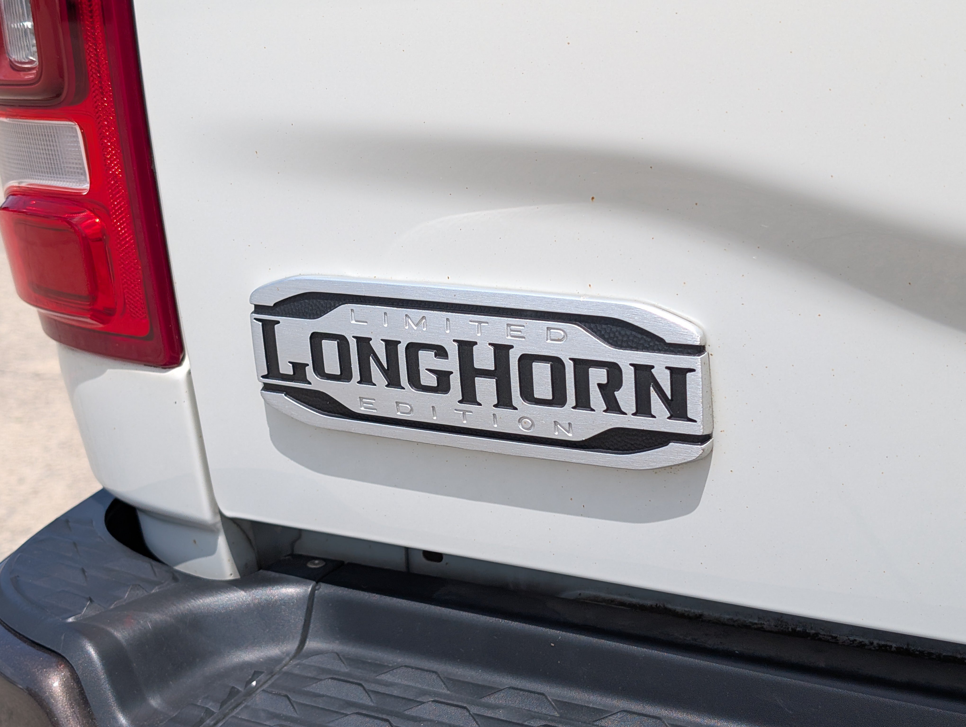 Used 2022 RAM 2500 Limited AWD/4WD image 30