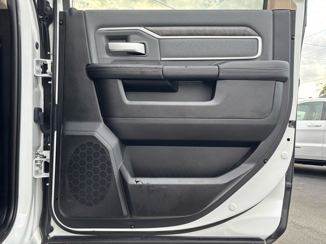 Used 2019 RAM 2500 Big Horn image 17