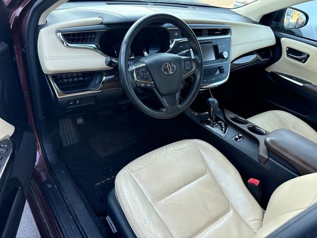 Used 2013 Toyota Avalon XLE image 6
