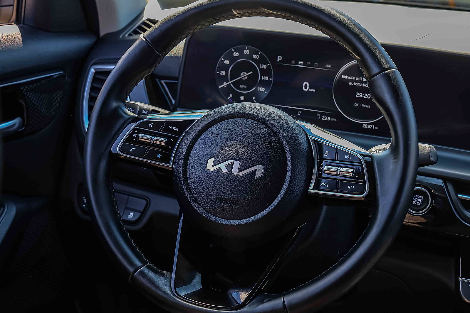 Certified 2024 Kia Seltos X-Line AWD/4WD image 15