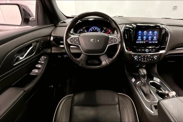 Used 2022 Chevrolet Traverse Premier w/ Redline Edition AWD/4WD image 6