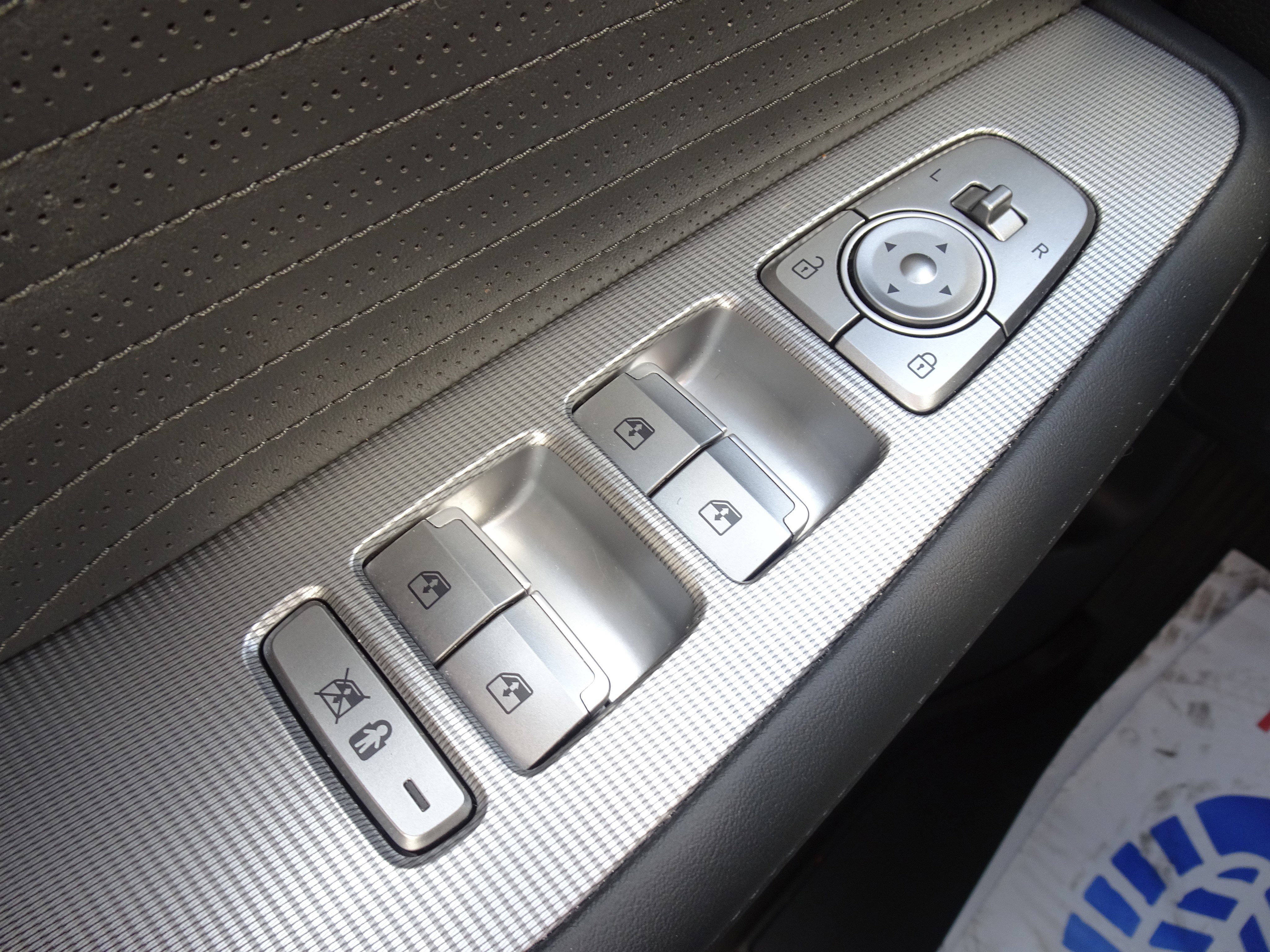 Used 2023 Hyundai Palisade Calligraphy image 27