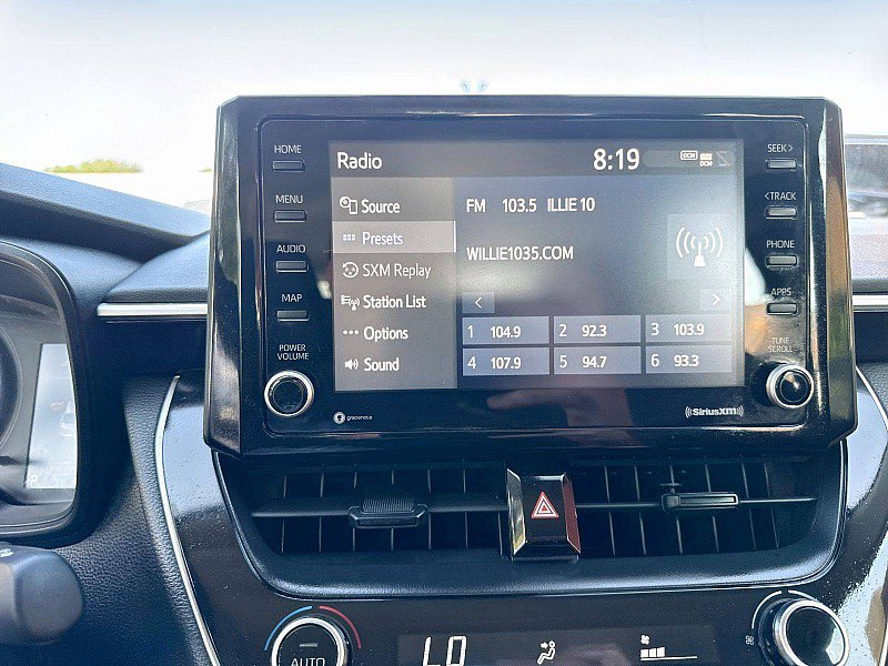 Used 2022 Toyota Corolla LE FWD image 13
