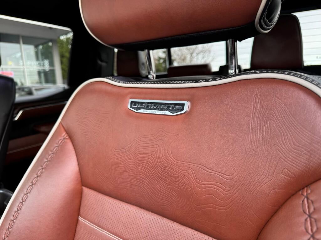 Used 2024 GMC Sierra 1500 Denali Ultimate image 14