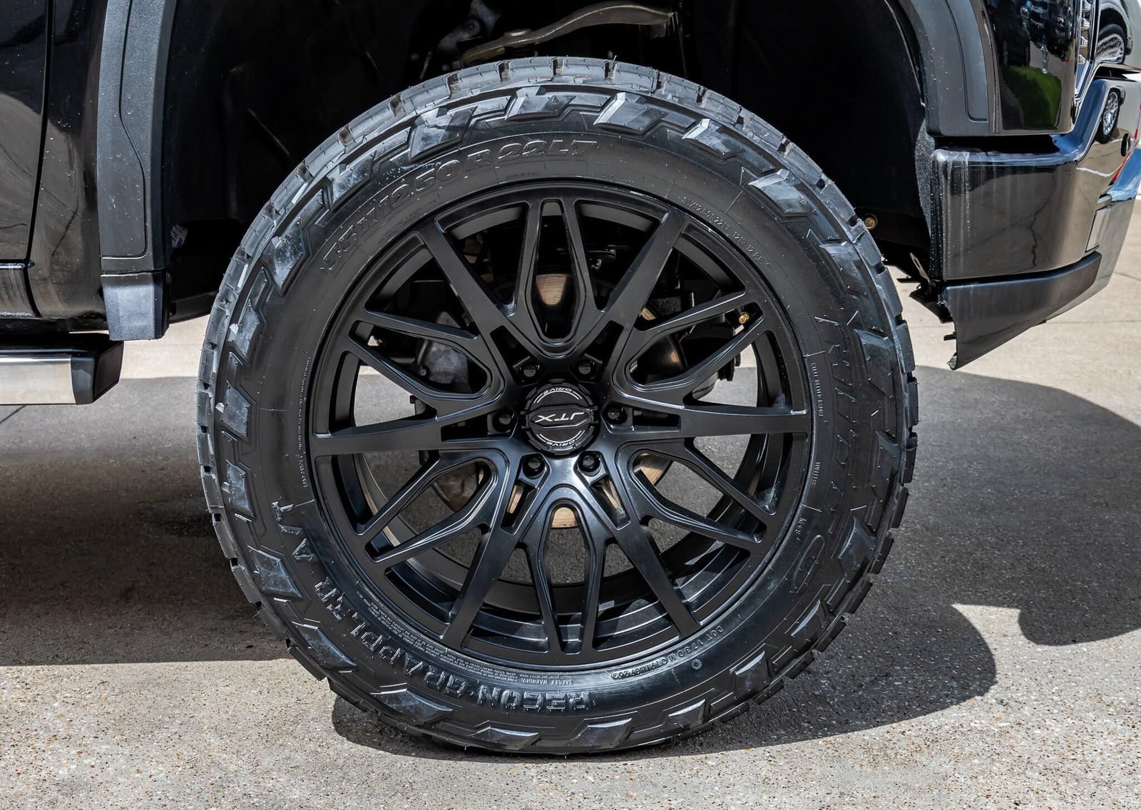 Used 2025 GMC Sierra 1500 Denali Ultimate AWD/4WD image 12