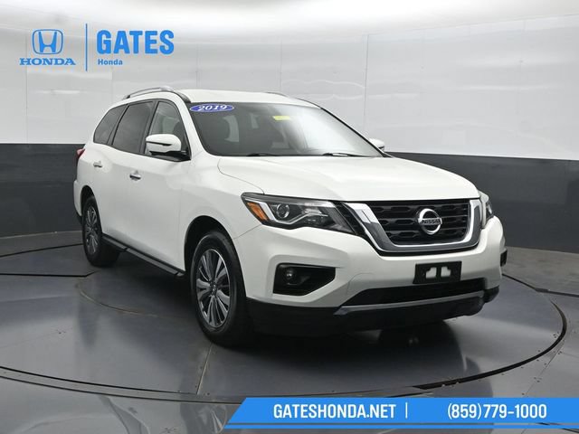 Used 2019 Nissan Pathfinder SL AWD/4WD image 4
