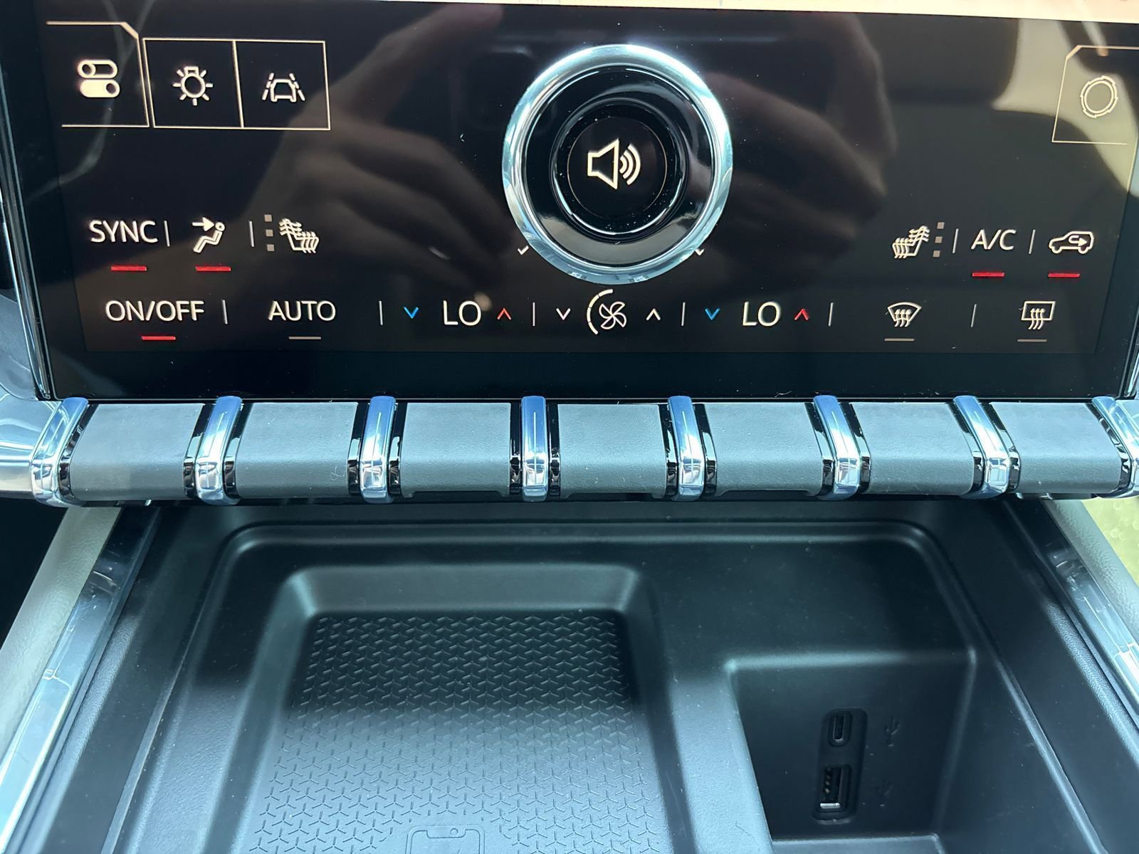 New 2026 GMC Acadia Elevation w/ Elevation Premium Package image 8