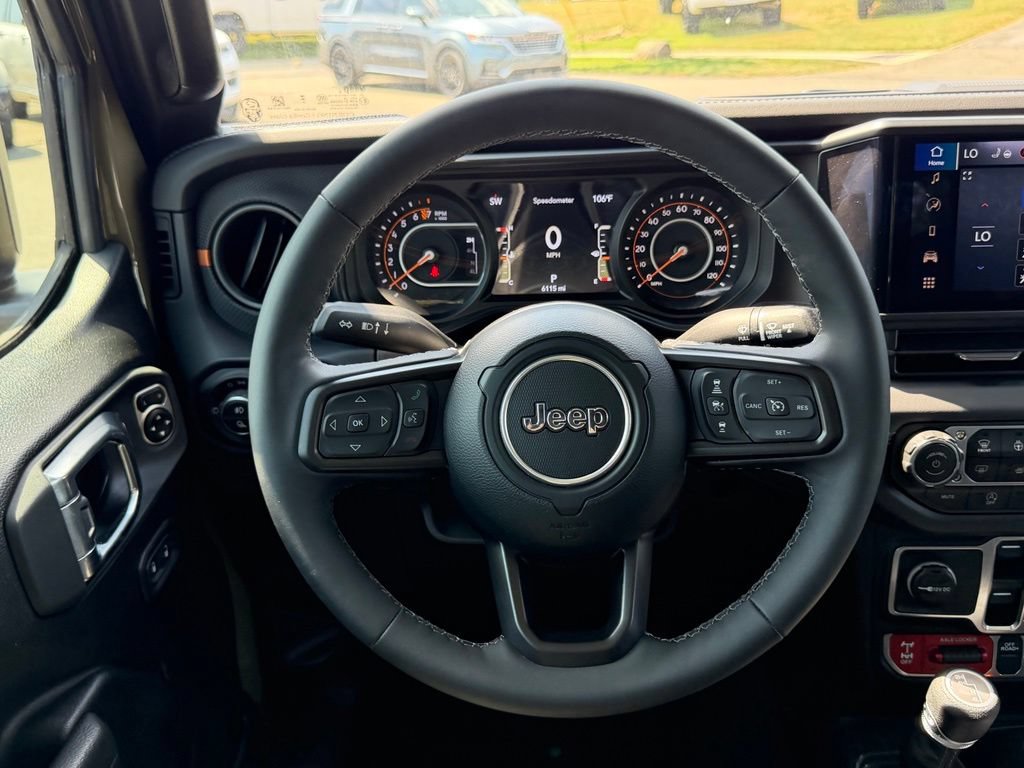 Used 2025 Jeep Gladiator Mojave w/ Convenience Group AWD/4WD image 38