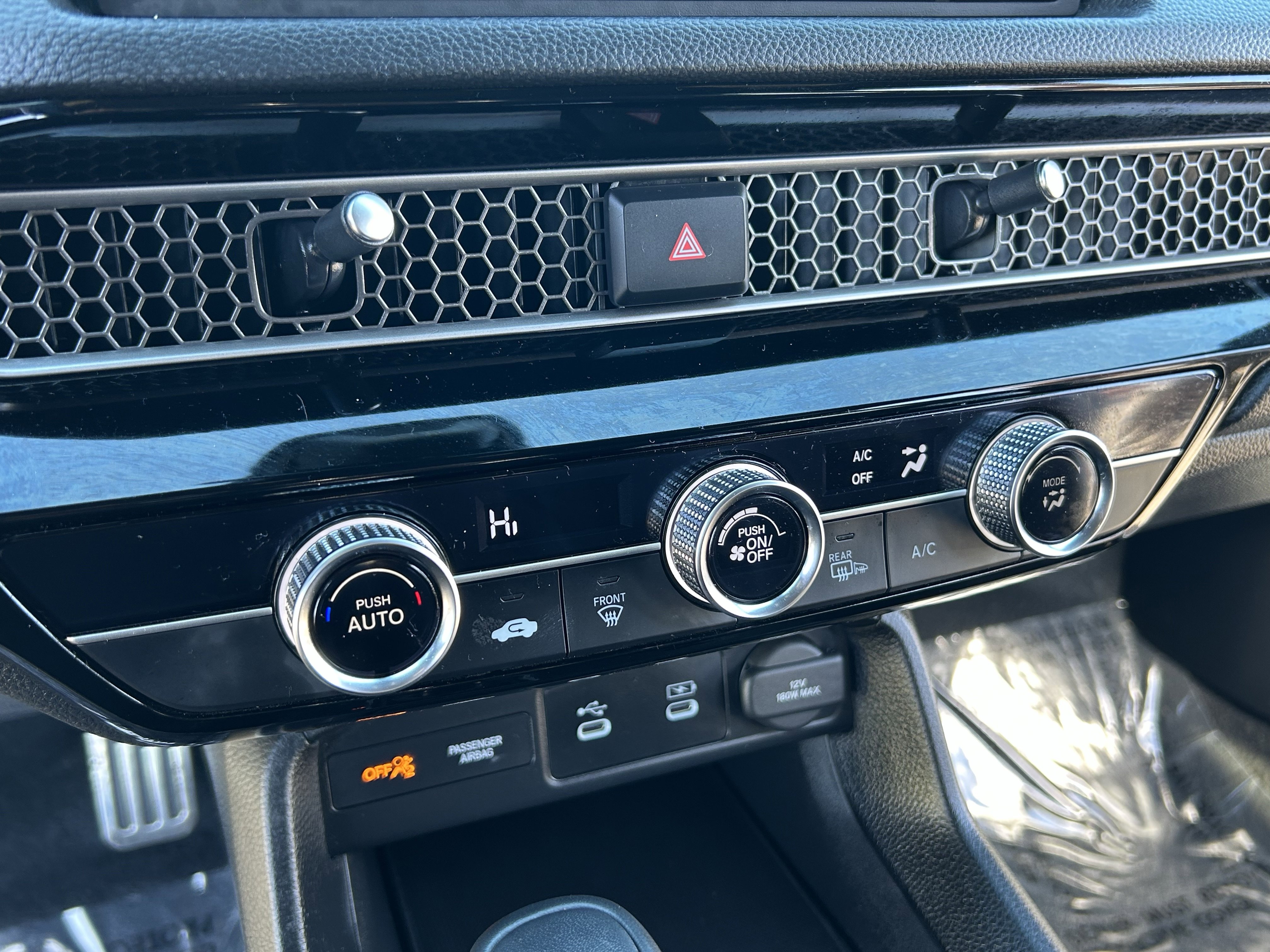 Used 2025 Honda Civic Sport image 26