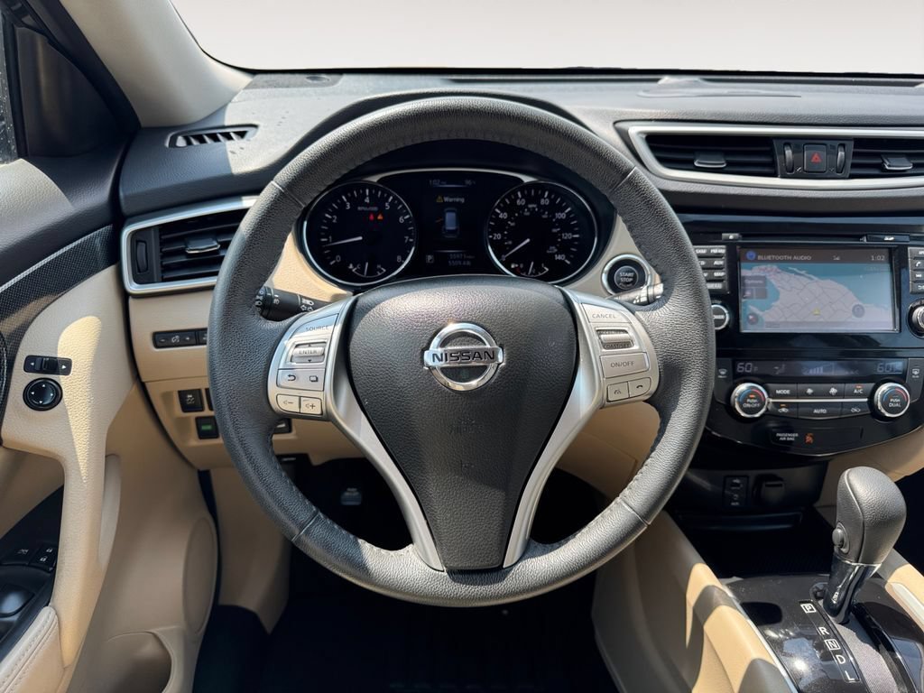 Used 2016 Nissan Rogue SL AWD/4WD image 12