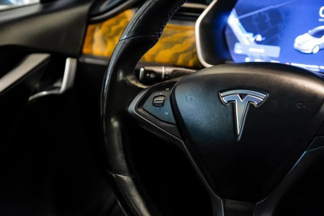 Used 2018 Tesla Model S 100D AWD/4WD image 23