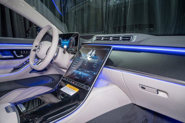 New 2025 Mercedes-Benz S 63 AMG S image 18