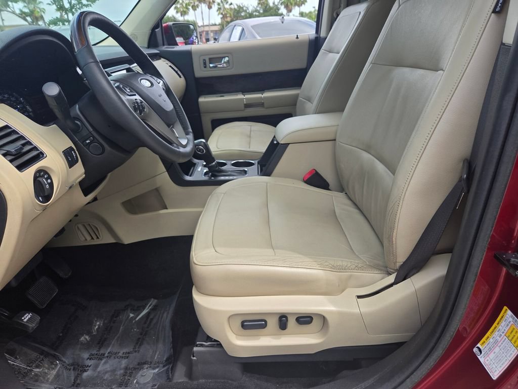 Used 2019 Ford Flex Limited w/ Equipment Group 301A FWD image 9