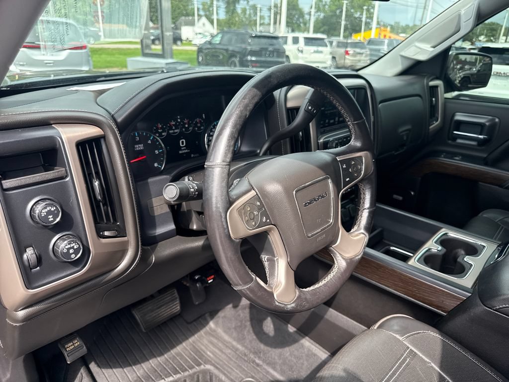 Used 2018 GMC Sierra 1500 Denali AWD/4WD image 16