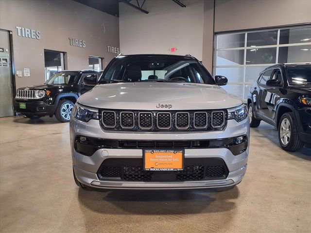 Used 2023 Jeep Compass High Altitude image 3