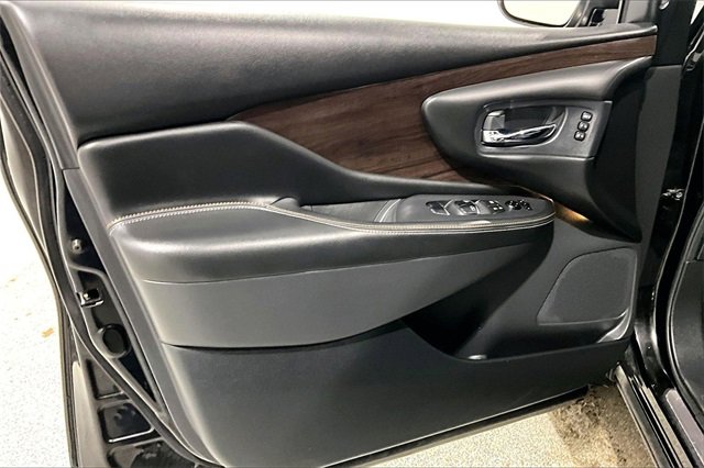 Used 2021 Nissan Murano Platinum image 21