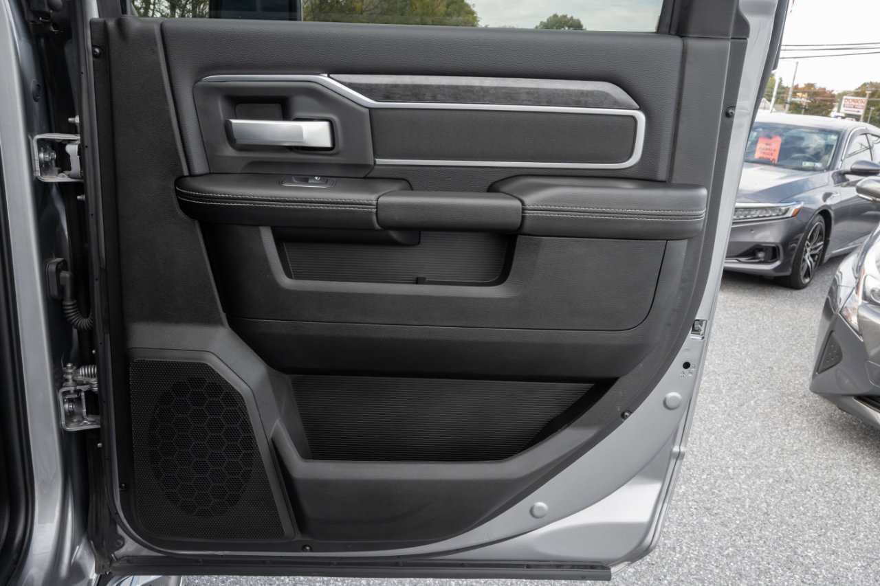 Used 2024 RAM 2500 Big Horn w/ Bed Utility Group image 34