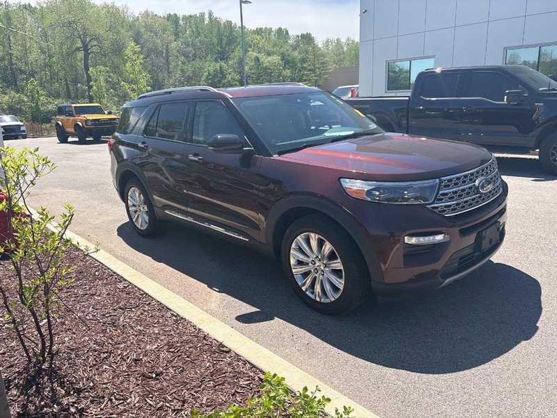 Used 2020 Ford Explorer Limited w/ Hybrid Equipment Group 310A AWD/4WD image 4