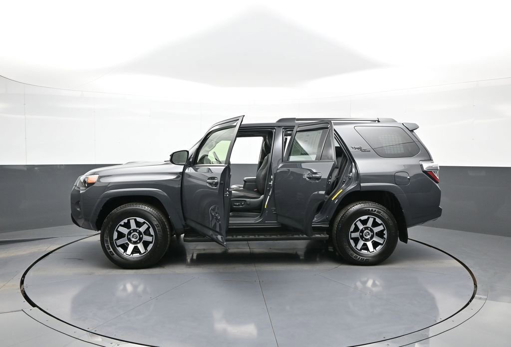 Certified 2024 Toyota 4Runner TRD Off-Road Premium w/ Off Road Premium Plus Package AWD/4WD image 43