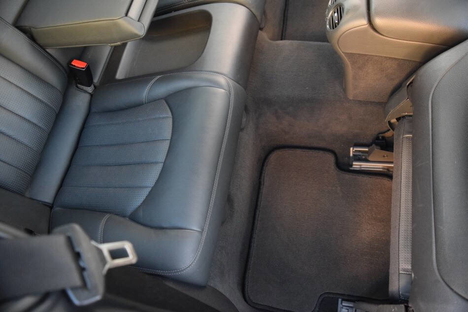 Used 2003 Mercedes-Benz CLK 55 AMG Coupe image 54