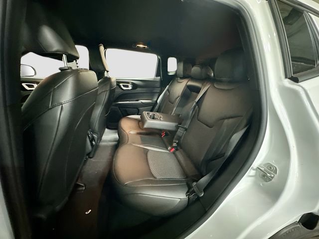 New 2026 Jeep Compass Latitude image 25