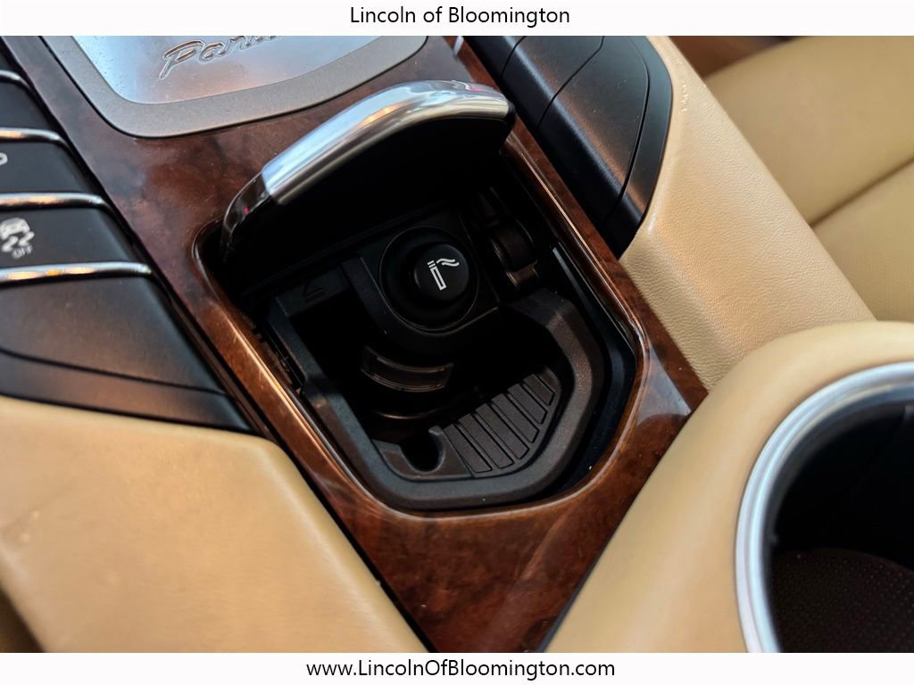 Used 2013 Porsche Panamera Turbo image 37