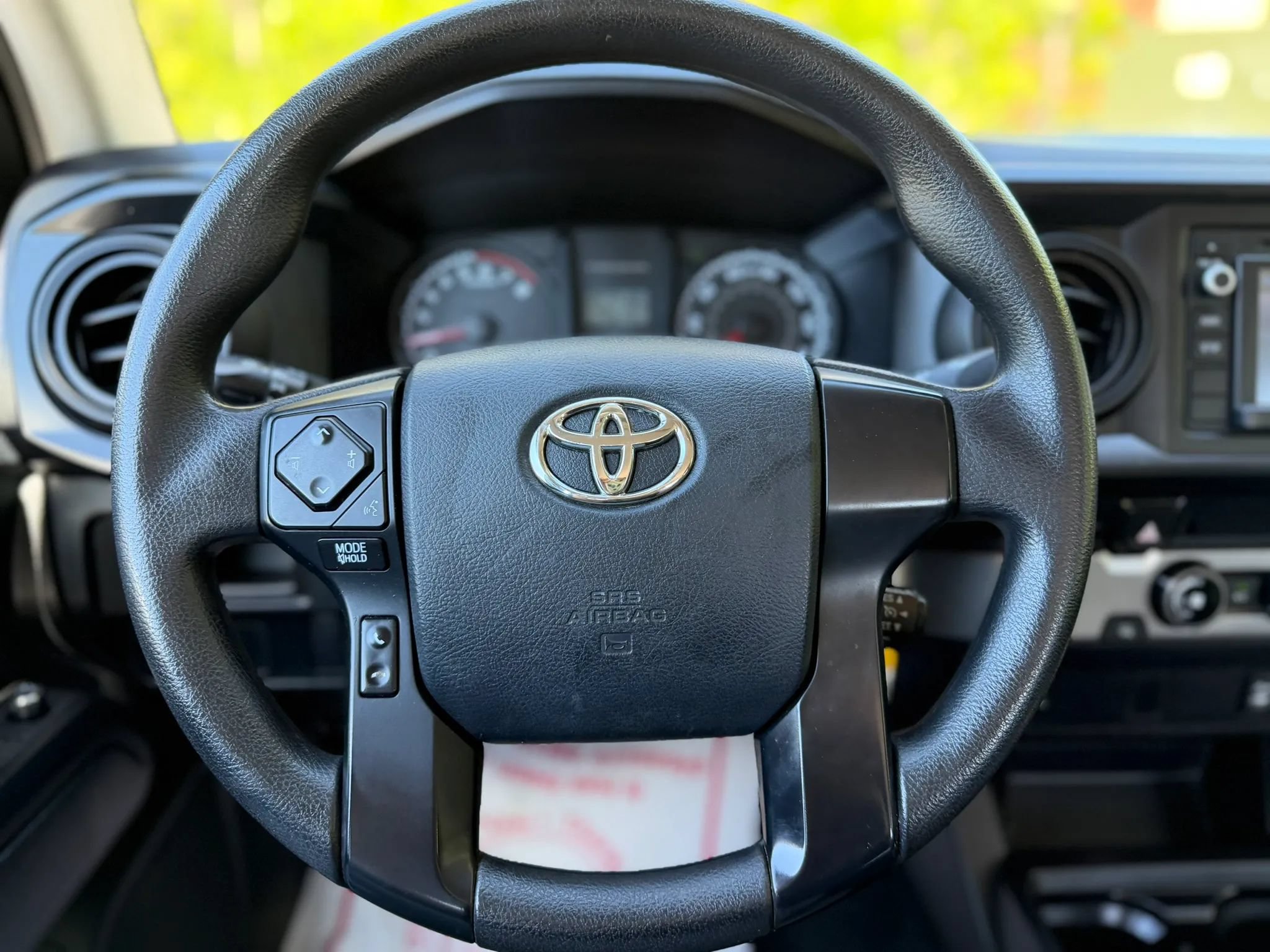 Used 2016 Toyota Tacoma SR RWD image 20