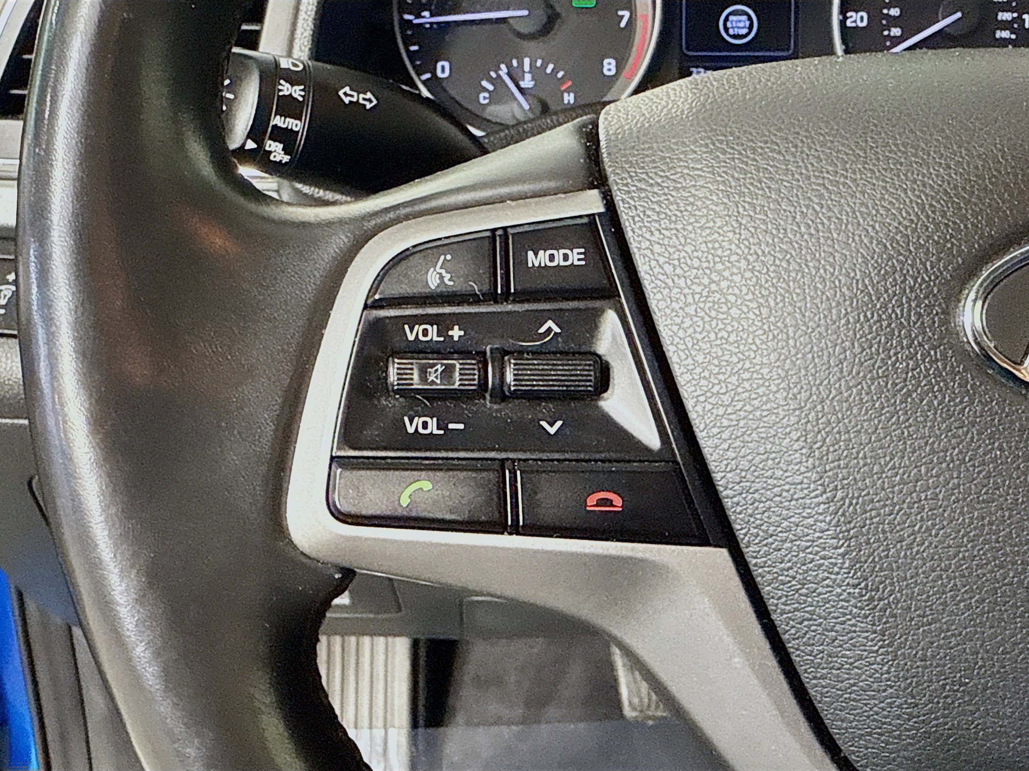 Used 2017 Hyundai Elantra Value Edition w/ Cargo Package image 14