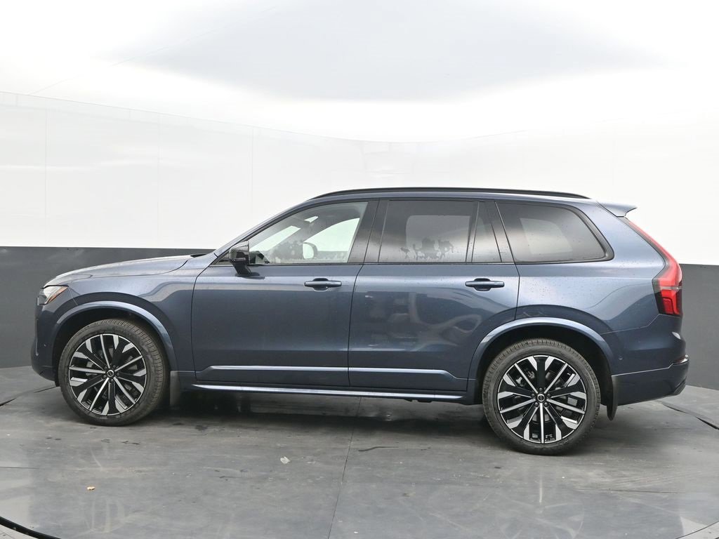 New 2026 Volvo XC90 B6 Ultra w/ Lounge Package image 4