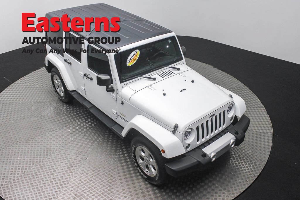 Used 2015 Jeep Wrangler Unlimited Sahara w/ Connectivity Group AWD/4WD image 3