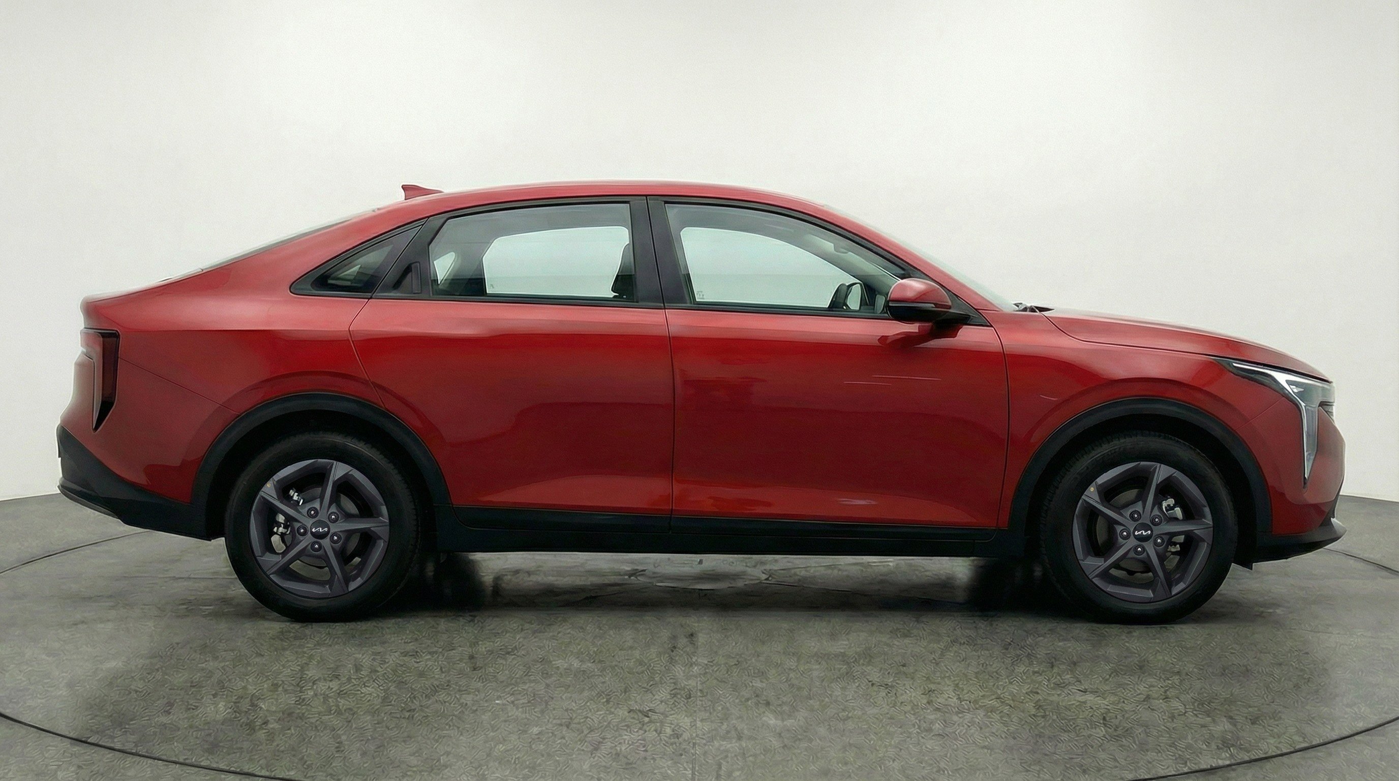 Used 2025 Kia K4 LXS image 11