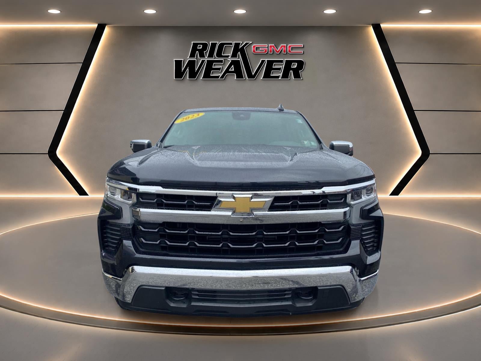 Used 2023 Chevrolet Silverado 1500 LT AWD/4WD image 17