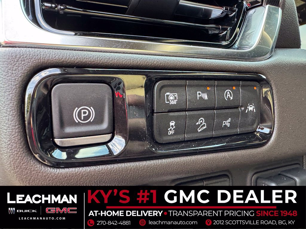 New 2026 GMC Yukon Elevation w/ Elevation Premium Package AWD/4WD image 15