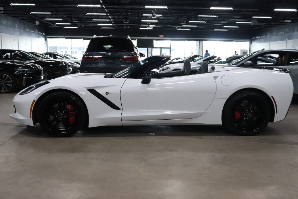Used 2014 Chevrolet Corvette Stingray Convertible w/ 3LT Preferred Equipment Group image 4