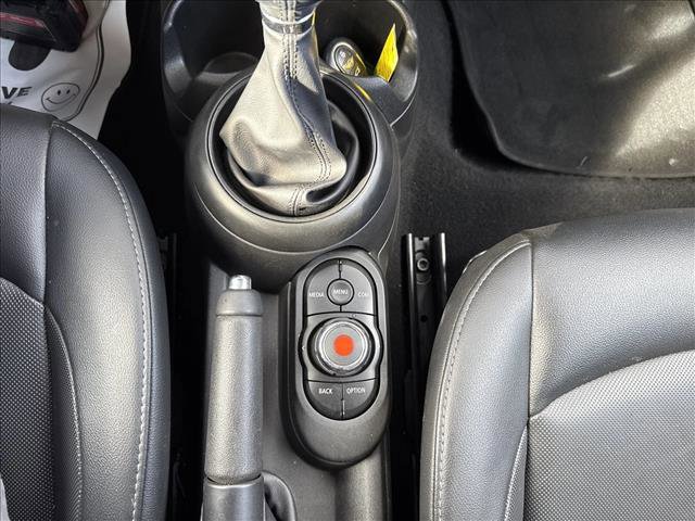 Used 2019 MINI Cooper Convertible image 22