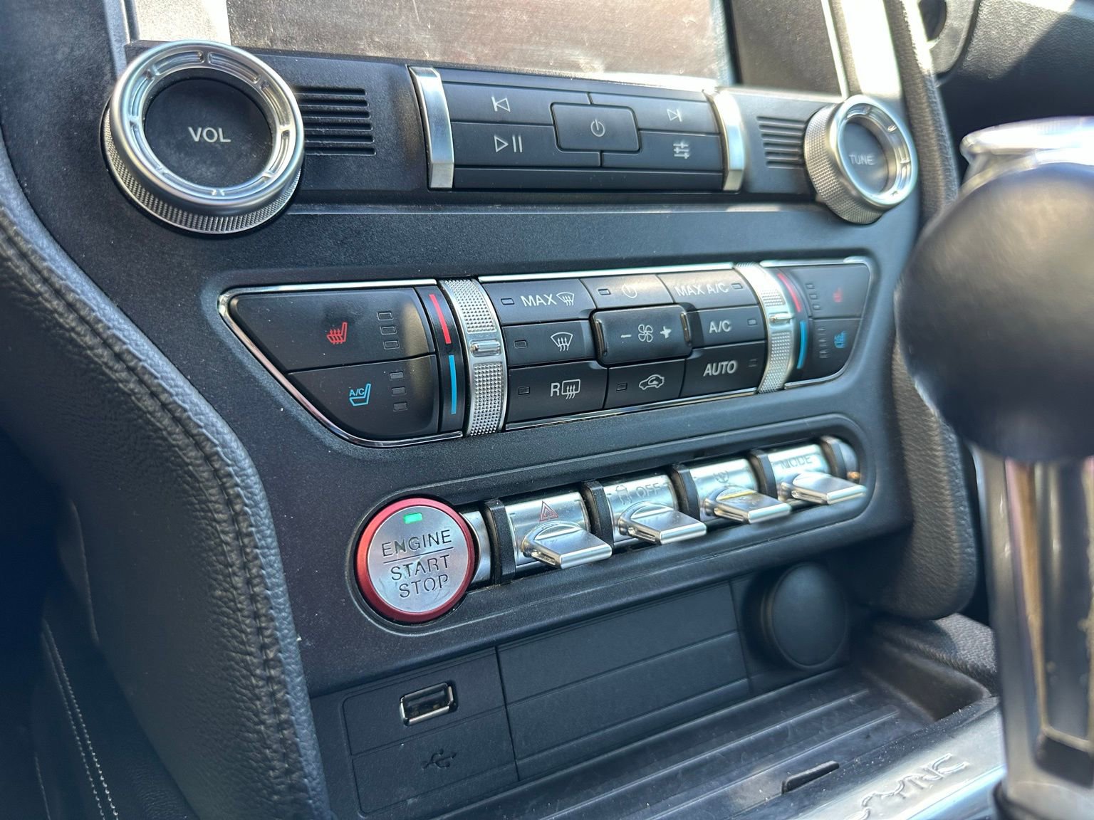 Used 2019 Ford Mustang GT Premium w/ GT Performance Package image 14