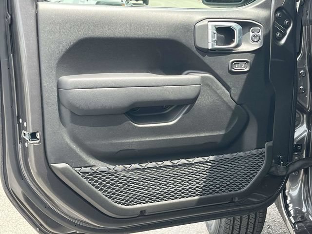 New 2026 Jeep Gladiator Sport AWD/4WD image 11