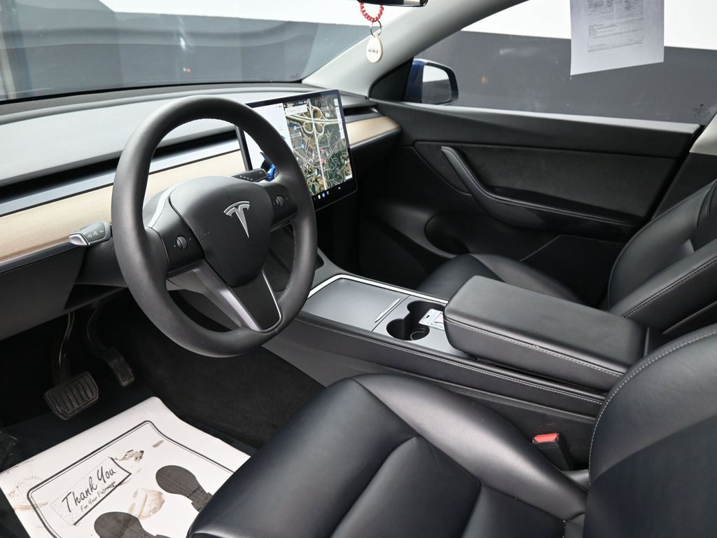 Used 2021 Tesla Model Y Long Range image 26