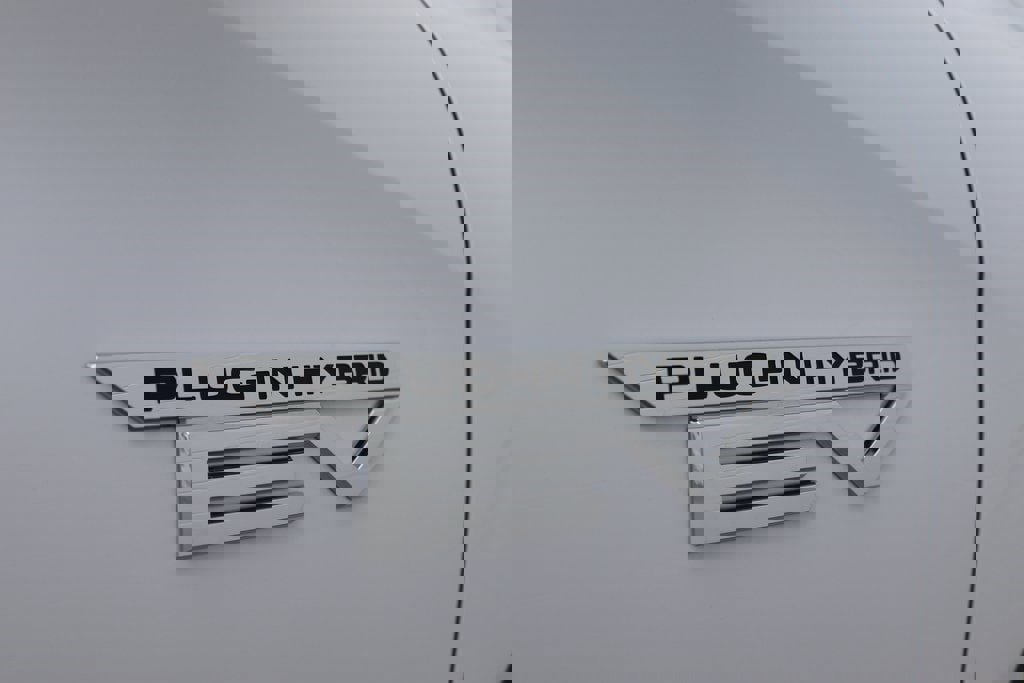 New 2025 Mitsubishi Outlander SE image 7