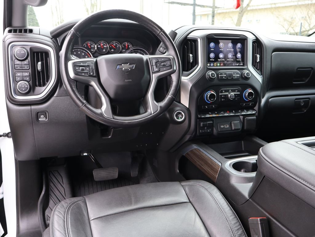 Used 2020 Chevrolet Silverado 1500 LT Trail Boss AWD/4WD image 25