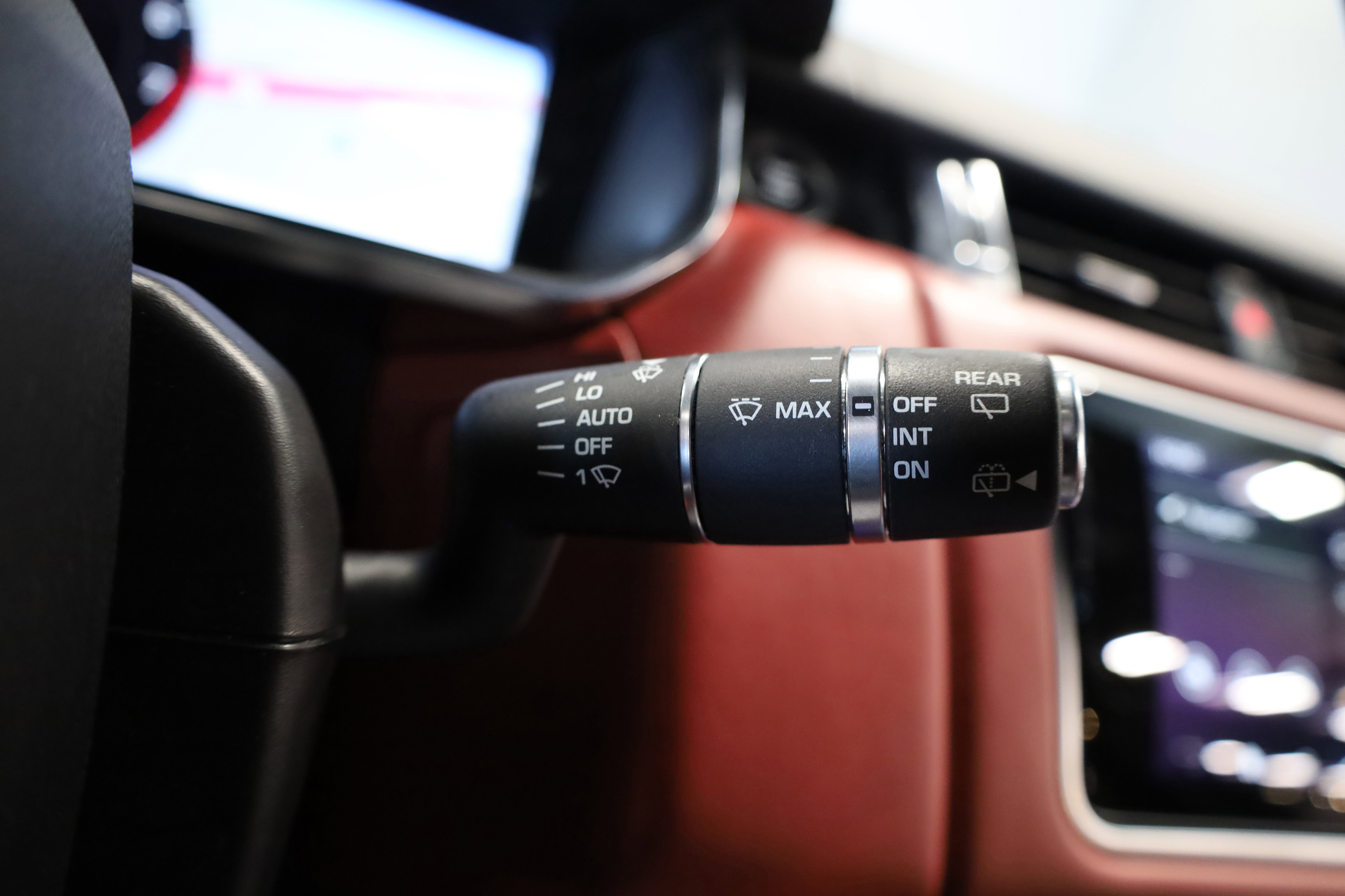 Used 2020 Land Rover Range Rover Sport HSE Dynamic image 23