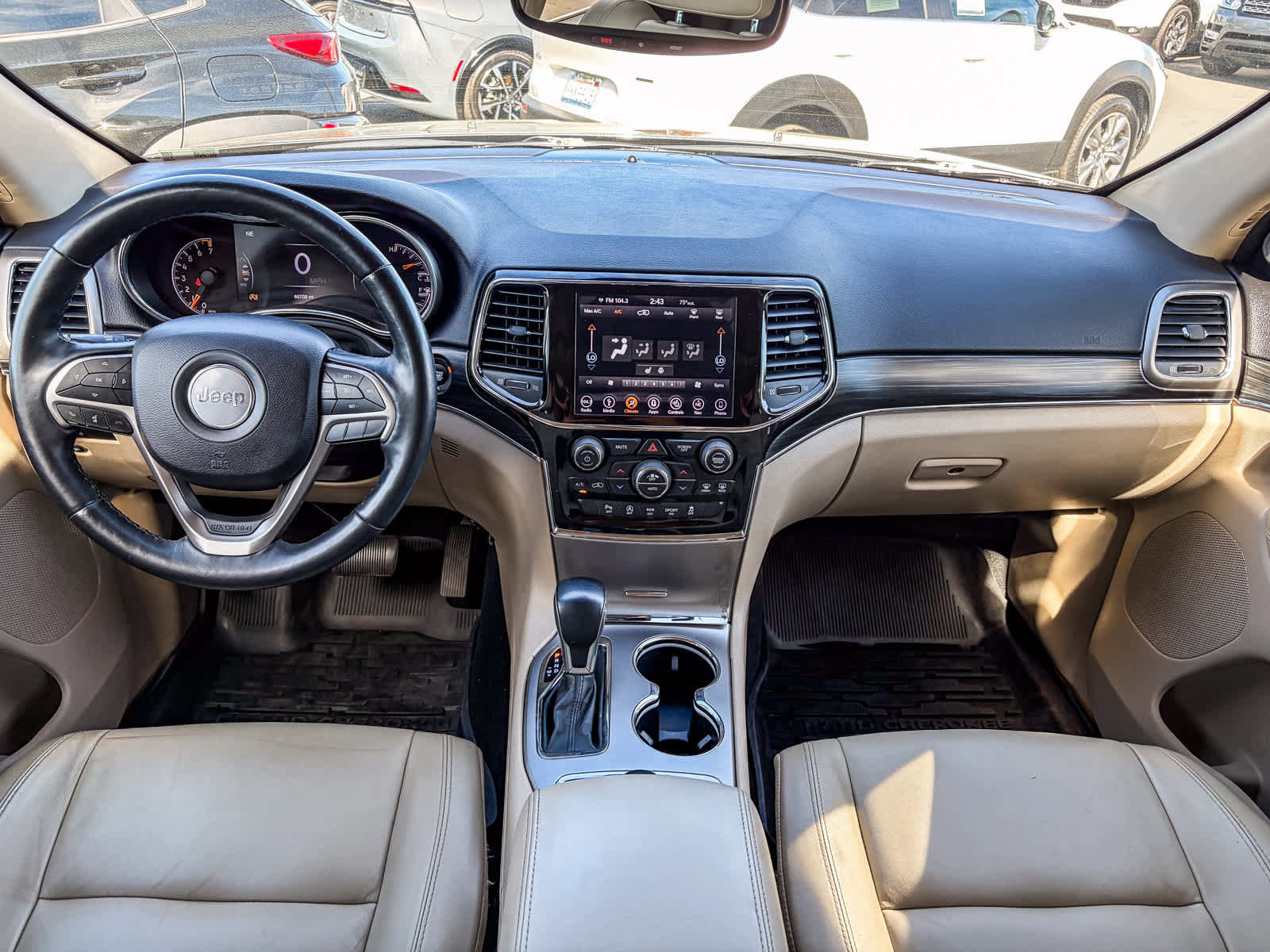 Used 2019 Jeep Grand Cherokee Limited image 11