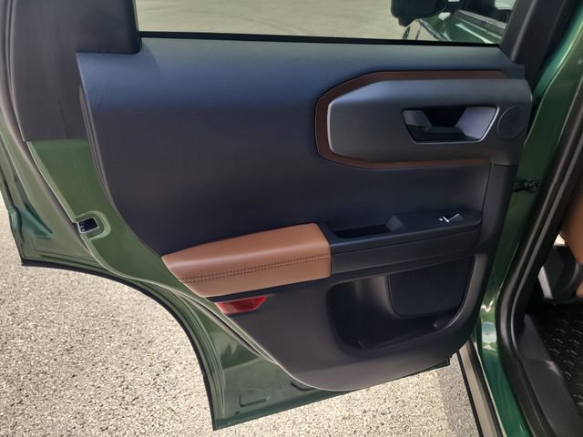 Used 2025 Ford Bronco Sport Outer Banks w/ Outer Banks Tech Package+ AWD/4WD image 11