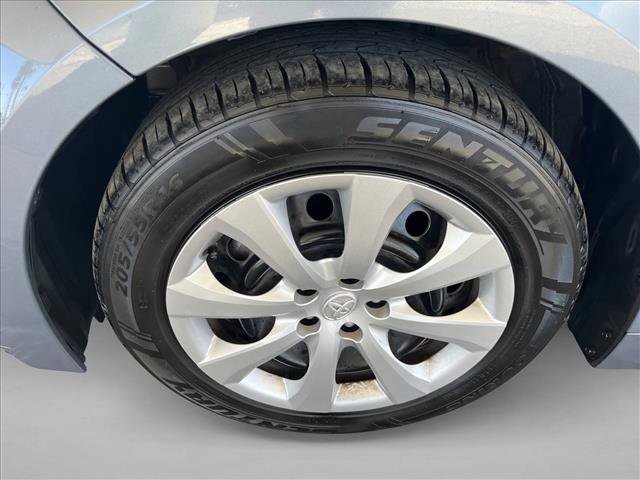 Used 2023 Toyota Corolla LE image 17