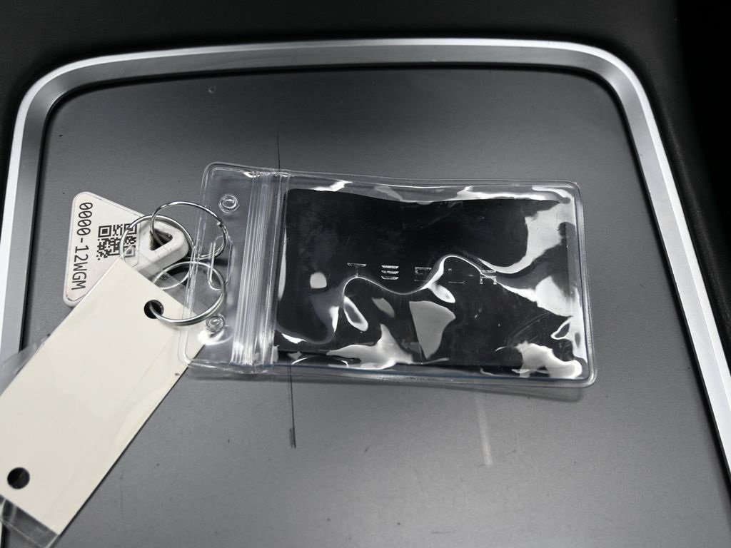 Used 2021 Tesla Model 3 Standard Range Plus image 34