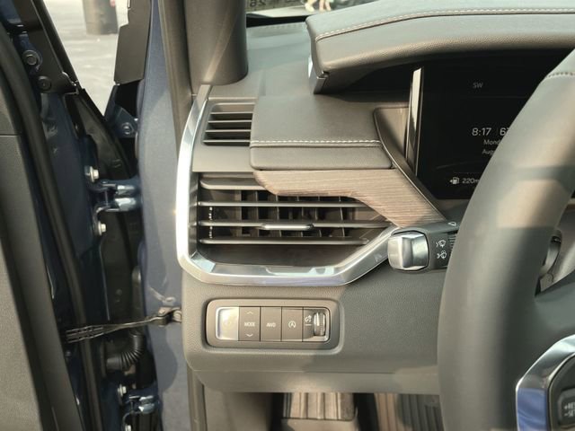 New 2026 GMC Acadia Denali w/ Super Cruise Package image 10