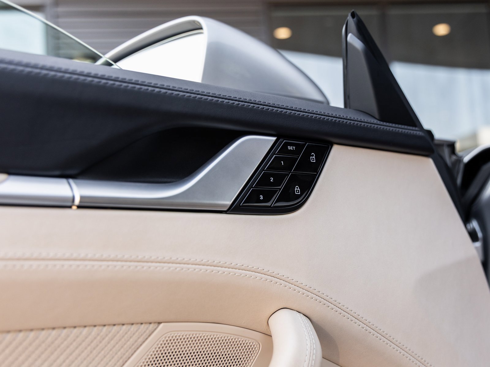 Used 2021 Porsche 911 Targa 4S image 30