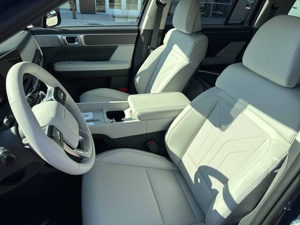 New 2027 Hyundai Santa Fe SEL FWD image 9