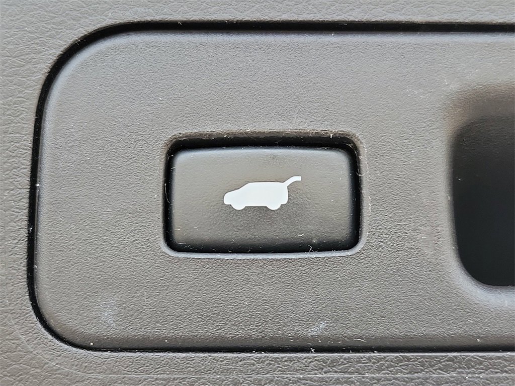 Used 2020 Acura MDX SH-AWD image 9