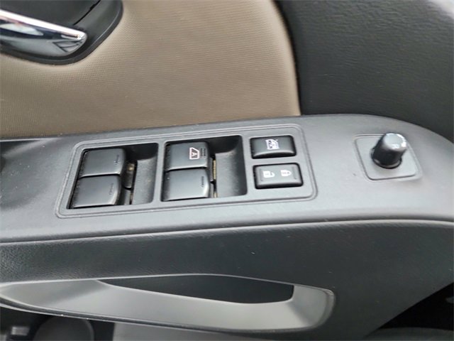 Used 2022 Nissan Frontier SV w/ Graphics Package image 29